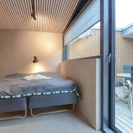 Two-bedroom In Hébergement de vacances *