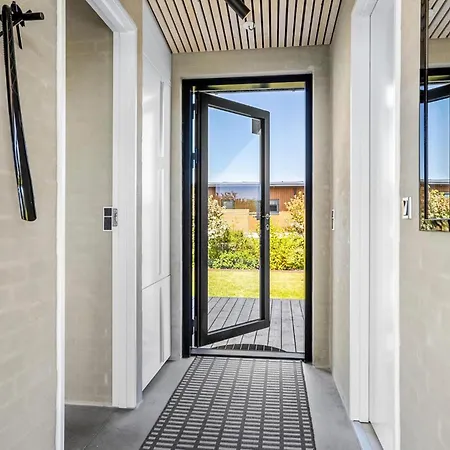 2 Bedroom Amazing In *